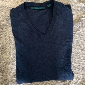 Perry Ellis V neck sweater size XL